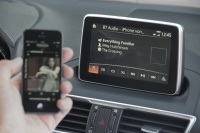 MZD Connect za novo Mazdo3