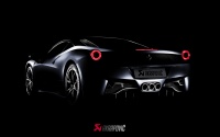 Ferrari-Akrapovi? 