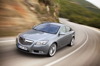 Insignia BiTurbo Diesel: novo poglavje zastavonoše Opla