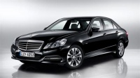 Mercedes E vodilni v segmentu