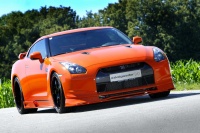NISSAN GT-R predelan pri Königsederju