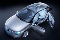 Mercedes v Tokio s prototipom