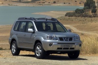 Nissan je prenovil X-trail.