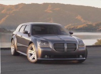 Dodge magnum SRT-8 <I>&acute;Low Rider&acute;</I>