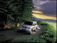Poster Mitsubishi Payero